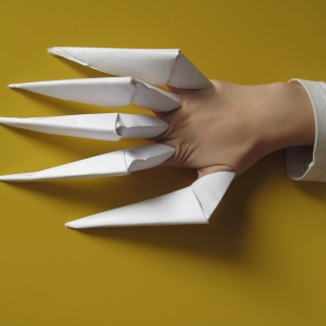 Fotografija kako napraviti nokte s papira