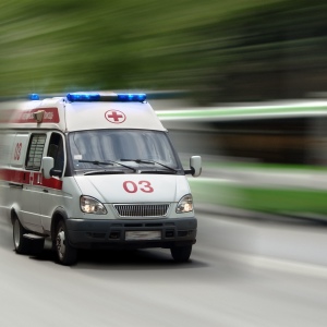 صور كيفية استدعاء سيارة إسعاف مع TELE2