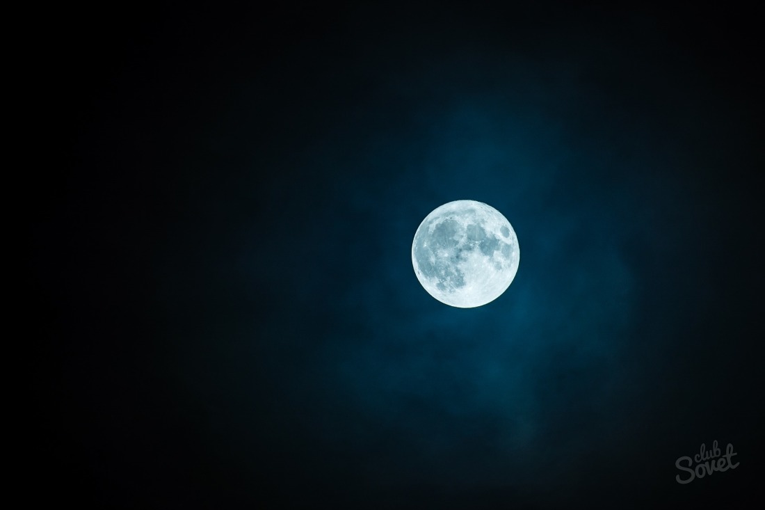 چرا ماه رویای دارد؟