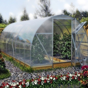 Foto hur man gör ett växthus från polykarbonat
