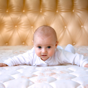 Foto Hur man väljer en madrass för ett barn