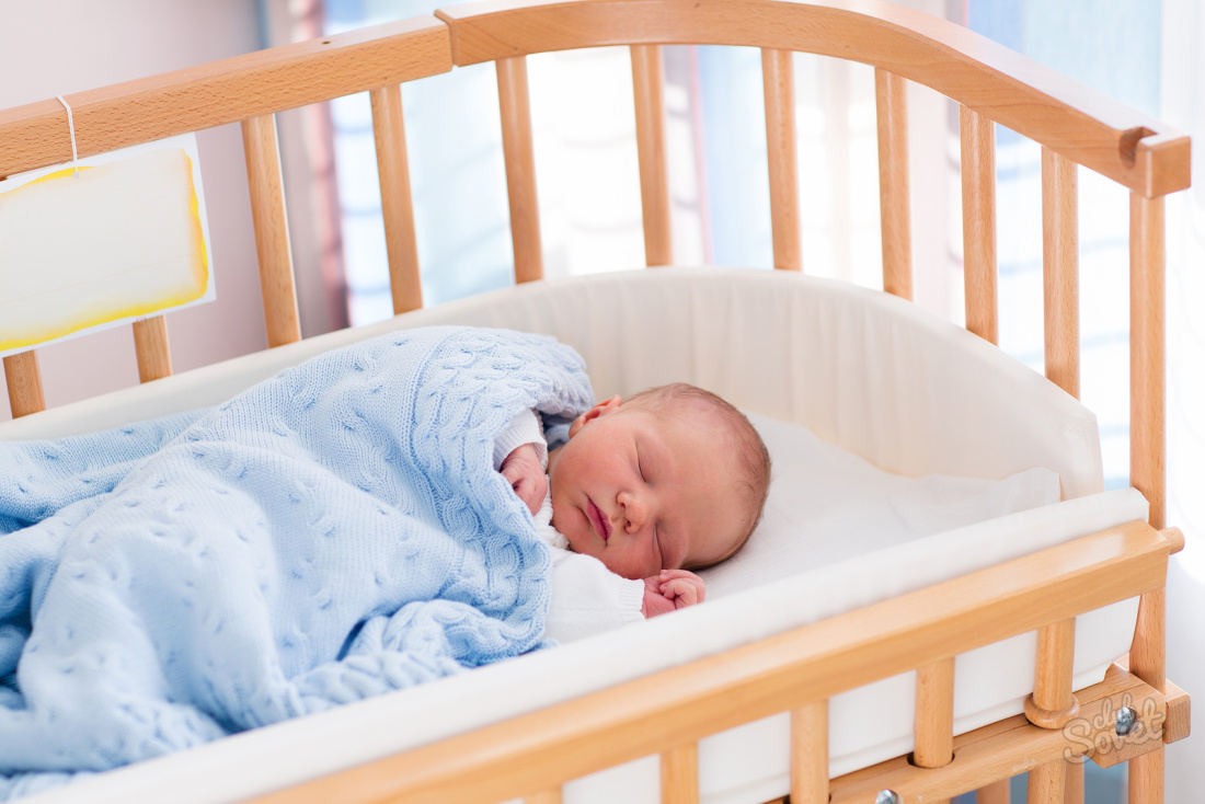How to teach your baby to sleep in a crib
