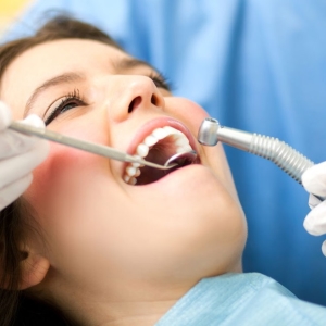 چگونه برای درمان دندان های پوسیدگی