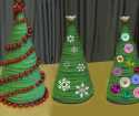 Bagaimana cara membuat pohon Natal dari benang dan lem?
