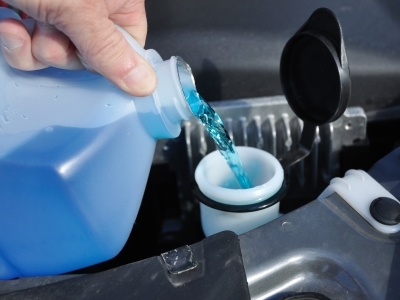 How to defrost the washer tank in the car