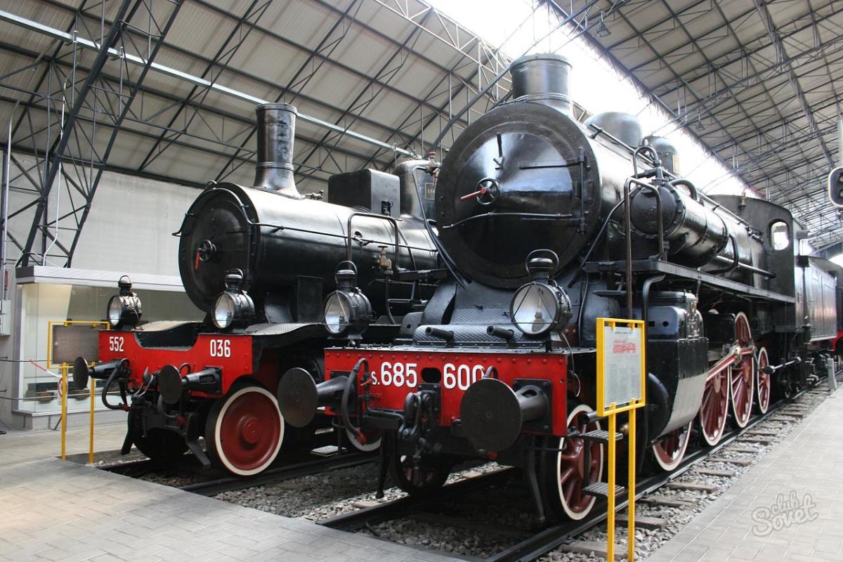 Steam locomotives_v_musey_ -auki_i_thotech_leonardo_da_da_vinchi, _milan
