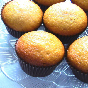 Simple cupcake recipe in the oven