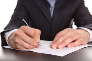 Puissance du procureur pour le droit de signer des documents pour l'échantillon de directeur