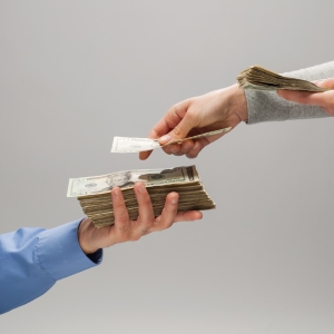 Φωτογραφία Πώς να μεταφέρετε χρήματα στην Ουκρανία