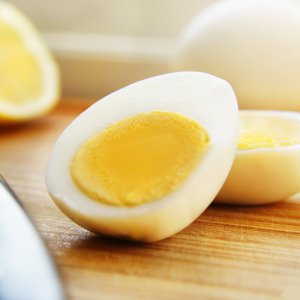 Jak gotować śrubę jaj