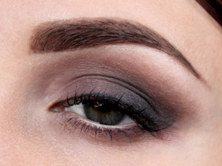 All about permanent makeup eyebrows