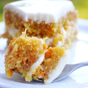 Photo How to make a diet carrot cake?