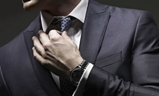 چگونه برای بستن کراوات نازک