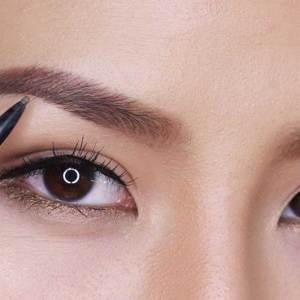 How to correct eyebrows