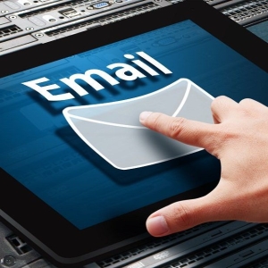 Како се користи е-пошта