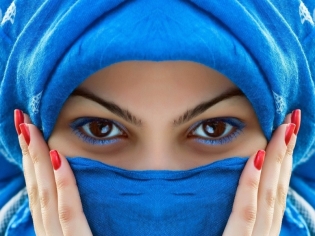 Как да завърже хиджаб