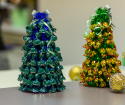 كيفية جعل شجرة عيد الميلاد بأيديك من ميشورا؟