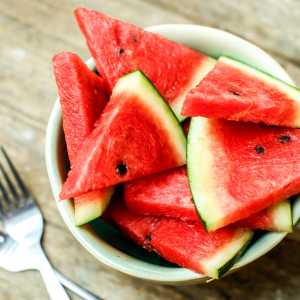 Wie man Wassermelone säubert