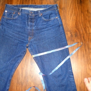 Фото что сделать, чтобы джинсы сели?