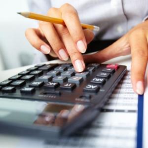 Como calcular o pagamento em excesso do empréstimo