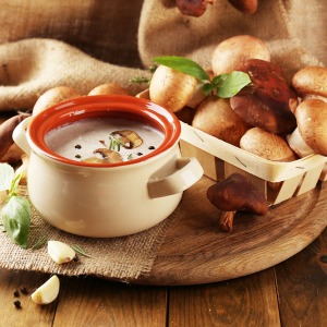 Stock Foto šampinjon juha s krumpirom - korak-po-korak recept
