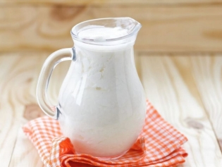 Wie kann man saure Milch machen?