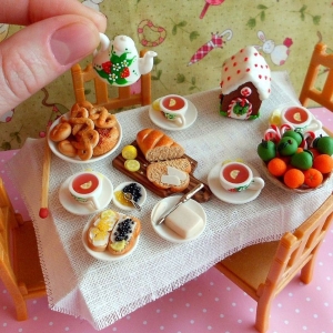 How to make food for dolls