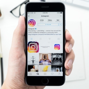 Kako narediti oglaševanje v Instagramu