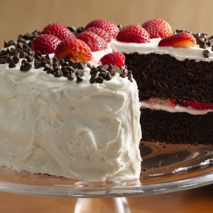 Photo how to make cream for decoration cake