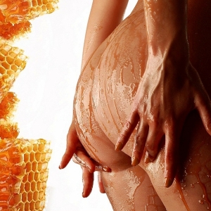 صور العسل ضد السيلوليت: وصفات