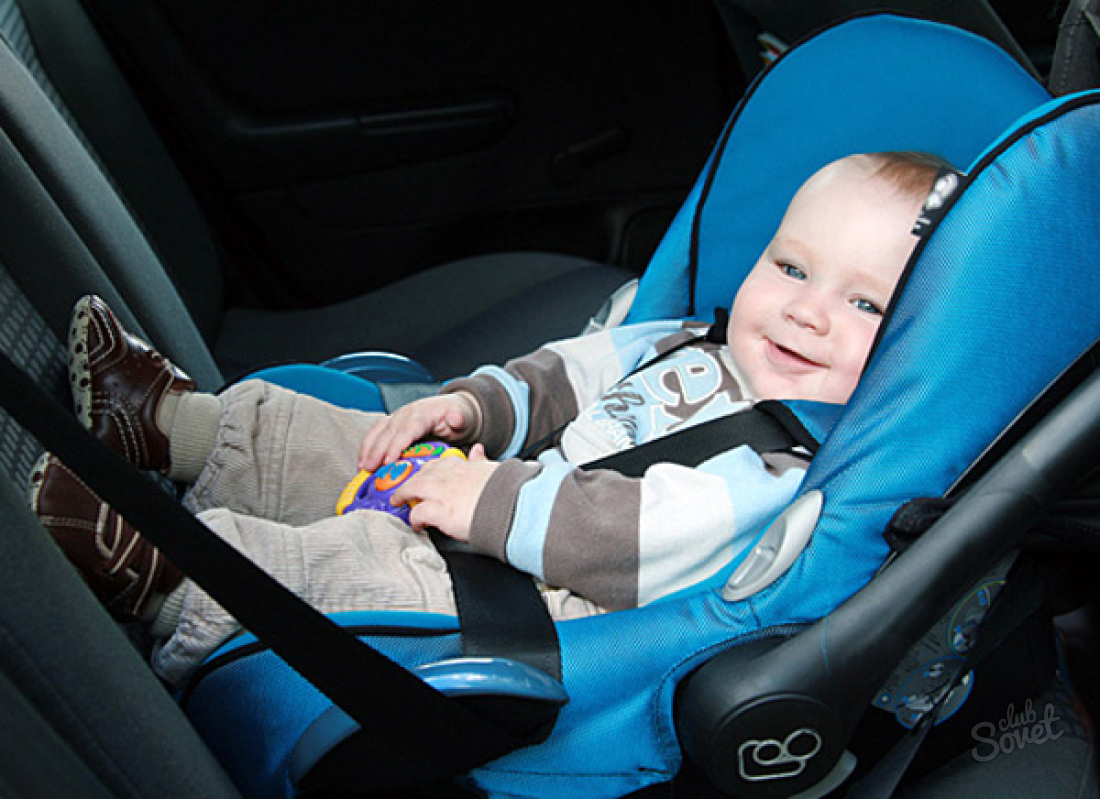 Πώς να καθορίσει τα καθίσματα αυτοκινήτων των παιδιών