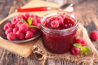 Apa yang bisa dimasak dari raspberry untuk musim dingin
