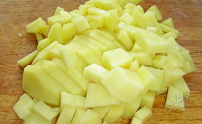 řezané brambory