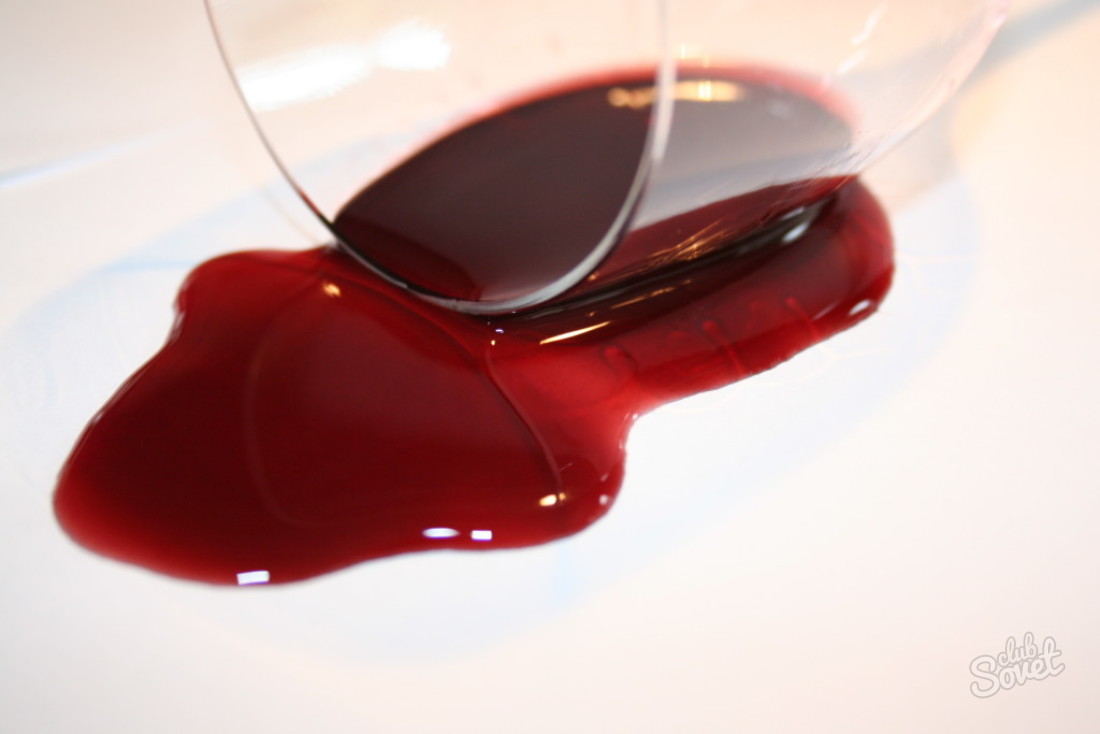 Како опрати црвено вино