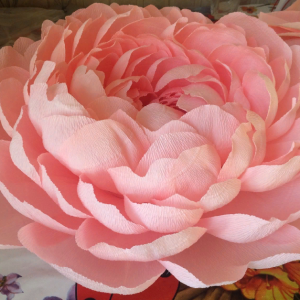 Photo How to make peony from corrugated paper?