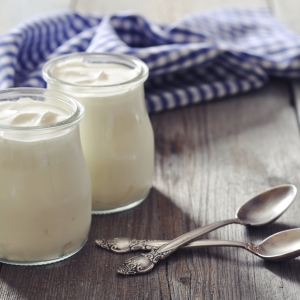 Wie man Joghurt zu Hause kocht
