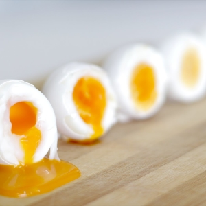 Stock foto comment faire bouillir les œufs skey