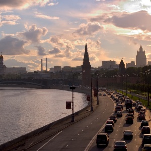 Foto, wo man mit dem Auto aus Moskau geht