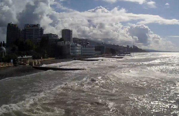 câmera praia ensolarada em Sochi