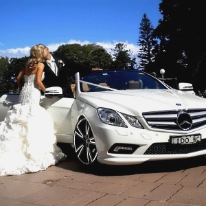 Zdjęcie Jak zrobić taśmę ślubną w samochodzie