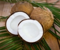 Wie aufzuspalten Kokosnuss