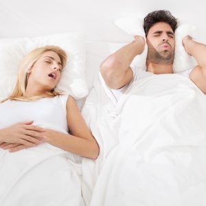 Photo How to get rid of snoring a woman