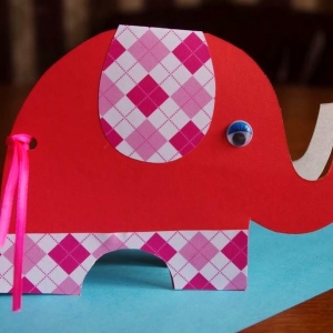 Fotografija, kako narediti slona iz papirja?
