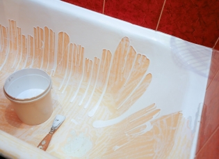 How to paint the bath at home