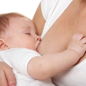 Ako aplikovať dieťa do prsníka