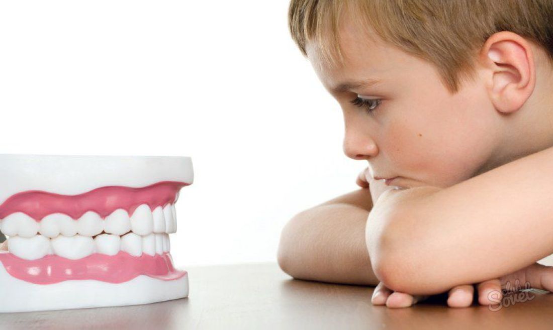 Perché un bambino scruta i denti in un sogno?