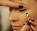 Πώς να ζωγραφίσετε τα μάτια από το eyeliner