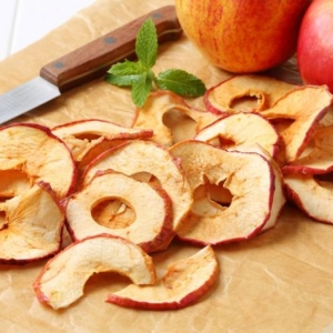Снимка как да поставите ябълки за зимата