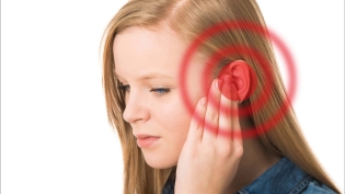 Apa kelemahan telinga kiri - tanda
