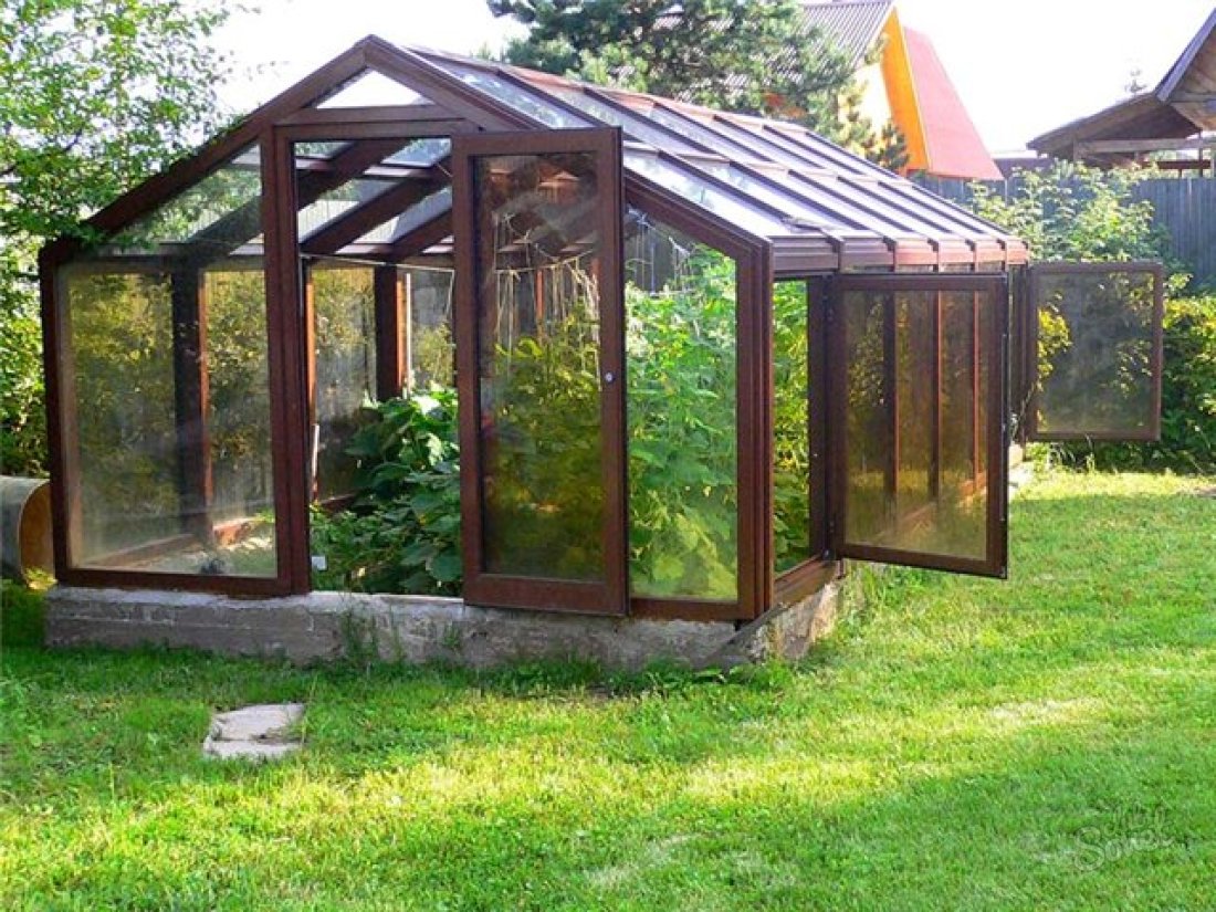 چگونه یک گلخانه از فریم های پنجره بسازیم